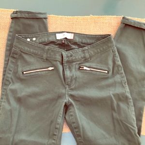 Cabi skinny jeggings. Forest Green. Size 6